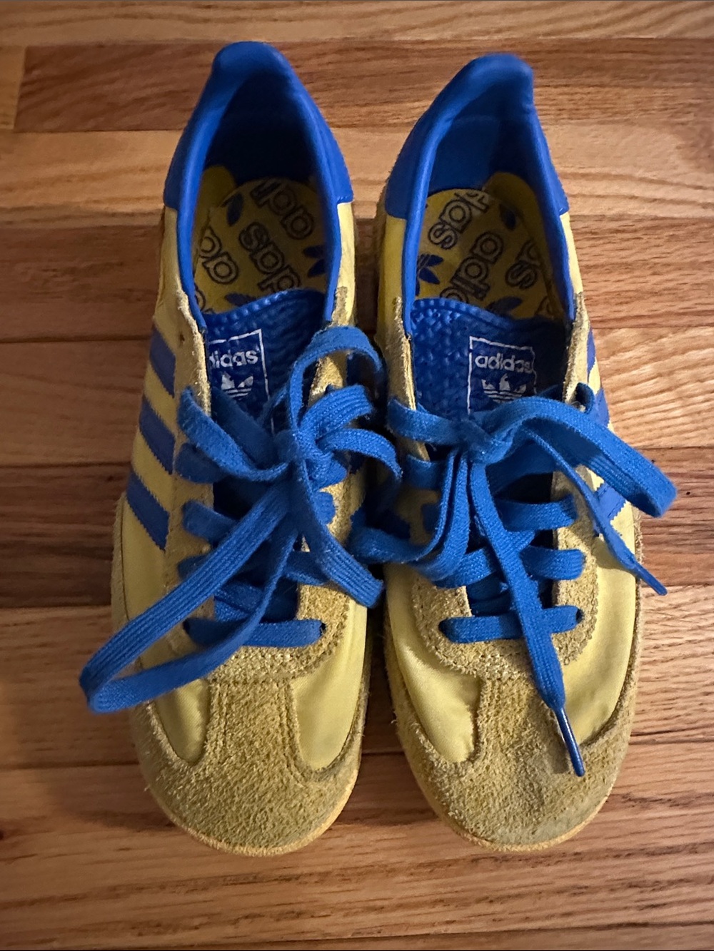 Adidas Yellow & Blue Classic Sneakers Size 4.5